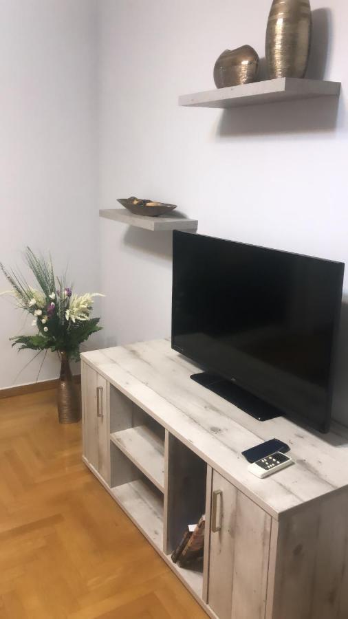 A Convenient Apartment In The Heart Of Atény Exteriér fotografie