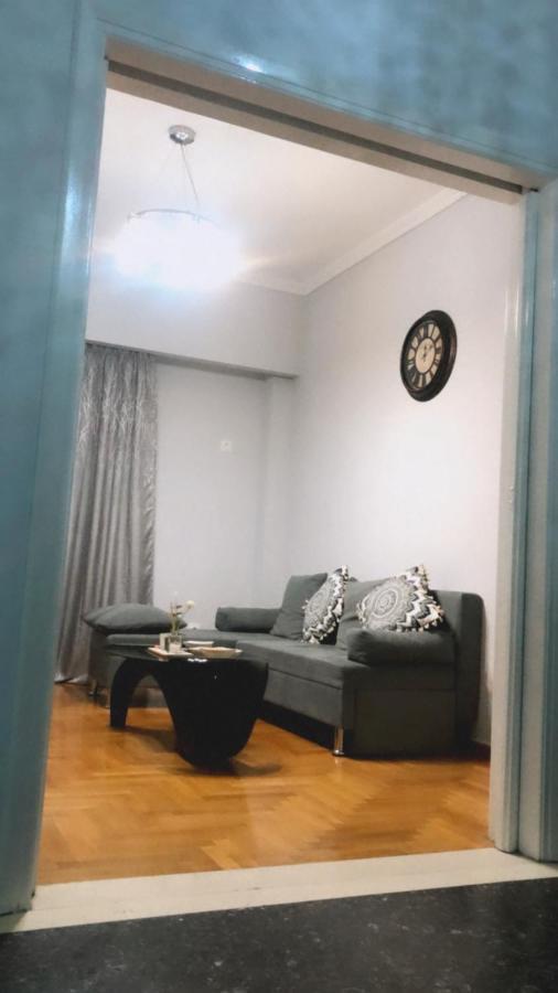 A Convenient Apartment In The Heart Of Atény Exteriér fotografie